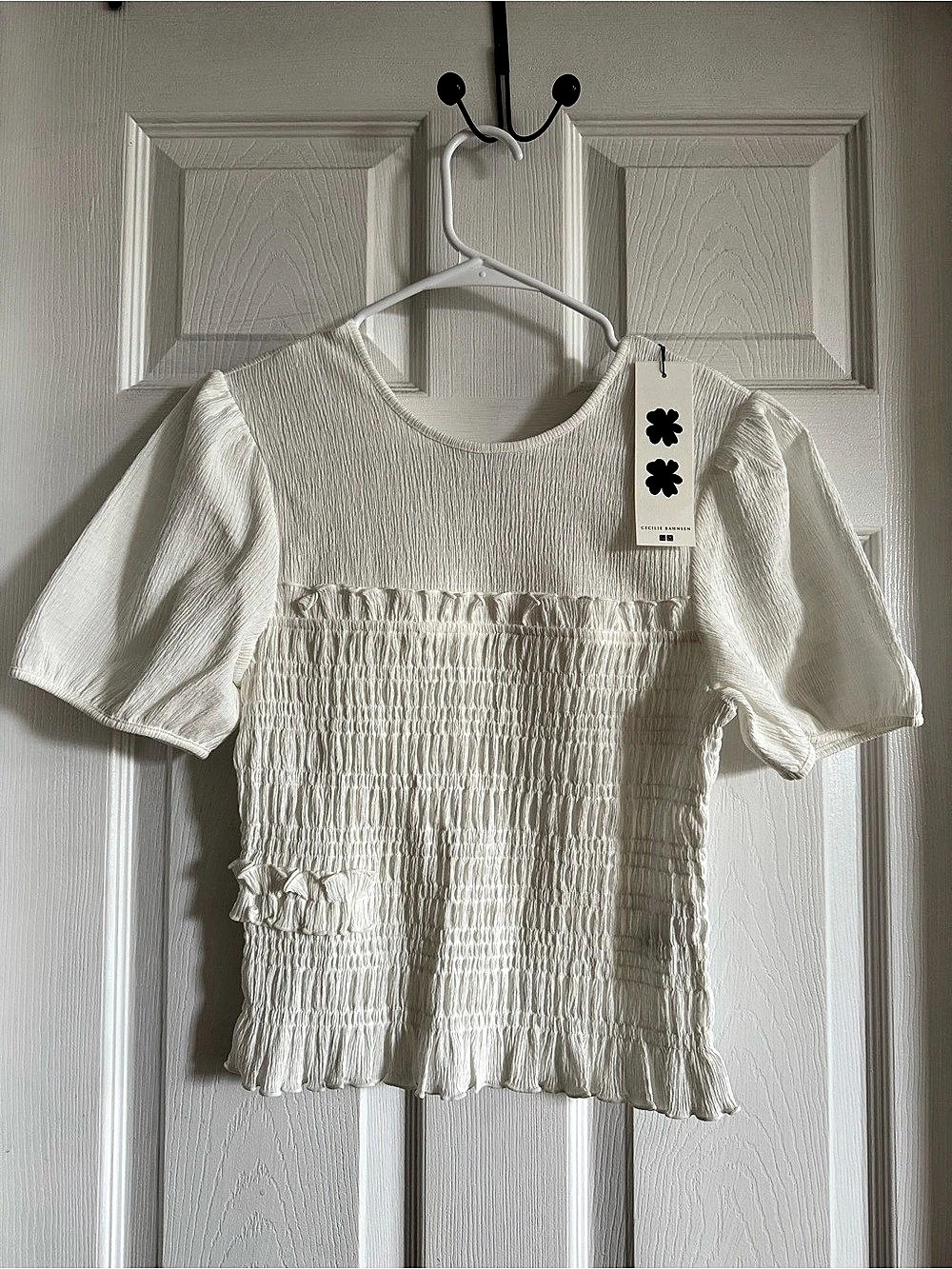 UNIQLO and Cecilie Bahnsen Shirring Volume Sleeve T-Shirt Cecilie Bahnsen